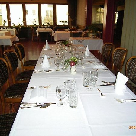 Hotel Restaurant Braas Esch-sur-Sûre Eksteriør bilde