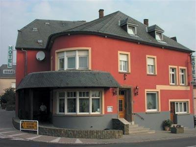 Hotel Restaurant Braas Esch-sur-Sûre Bekvemmeligheter bilde